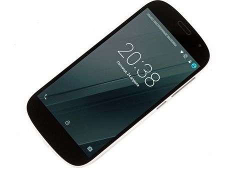 YotaPhone остаётся убыточным