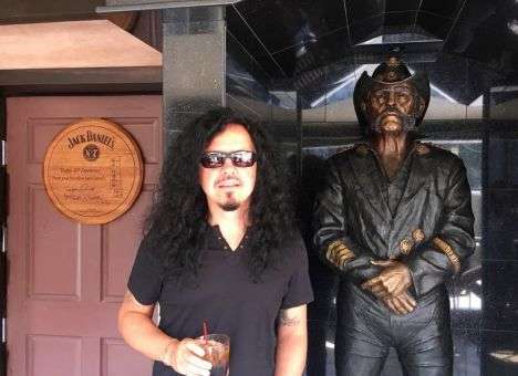 Хакеры в «черную» пятницу взломали Фейсбук руководителя «Укрзалізниці»