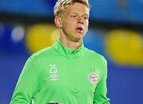 Зинченко проведет в ПСВ два сезона