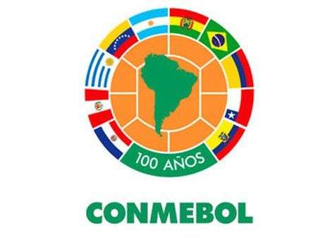 В Южной Америке приостановили соревнования из-за крушения самолета с футболистами