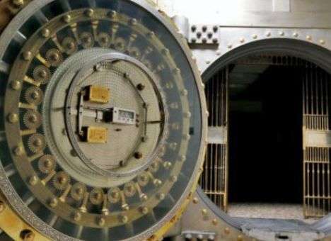 НБУ собирает информацию о счетах влиятельных украинцев