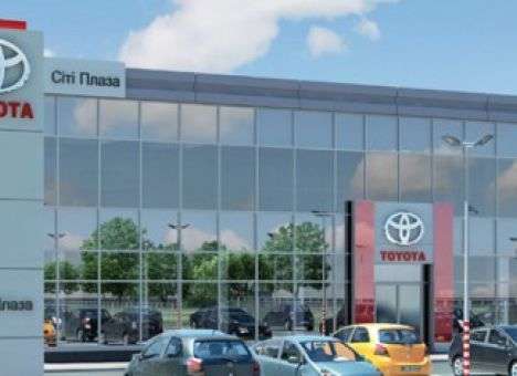 Осенью украинцы запасались автомобилями