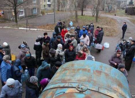 Днепропетровская область отправила в Торецк 40 тысяч литров питьевой воды