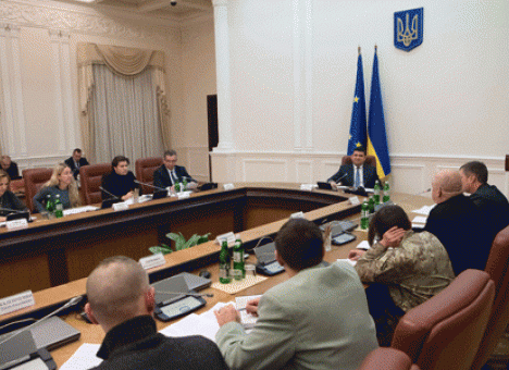 Гройсман сказал по-новому считать тепло: по счетчикам даже тем, у кого их нет