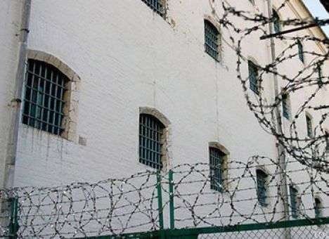 По «закону Савченко» на свободу выйдут 50 000 преступников