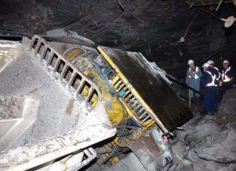 Восемь шахтеров погибли в результате землятресения в Польше