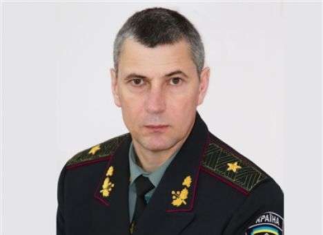 В Ростовский суд на допрос прибыл экс-главнокомандующий ВСУ