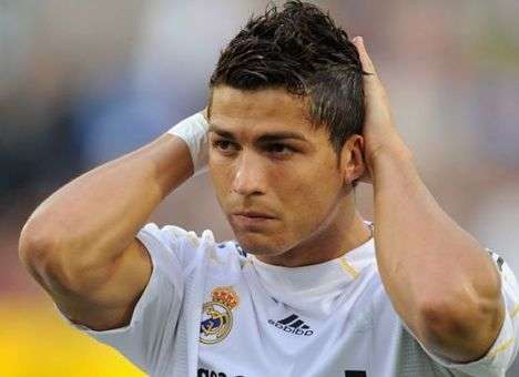 Роналду и Моуринью подозревают в уклонении от налогов