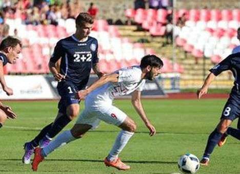 «Черноморец» и «Волынь» сыграли вничью