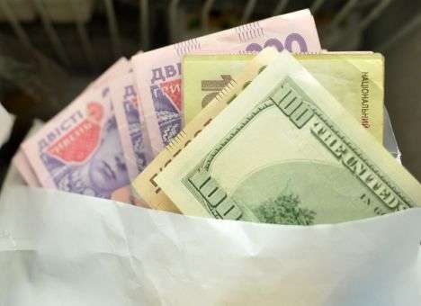 В Украине по-прежнему популярны «серые» зарплаты