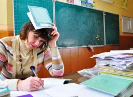 Учителям предлагают платить на 30% больше