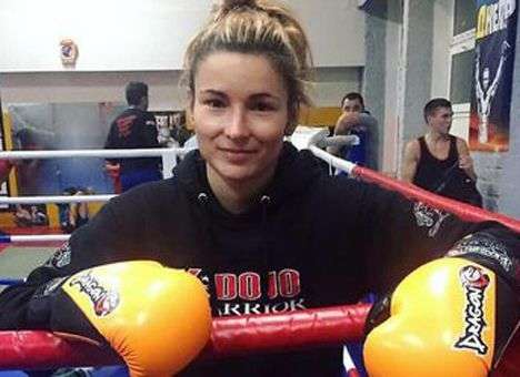 Украинка не будет выступать на разогреве у Роузи