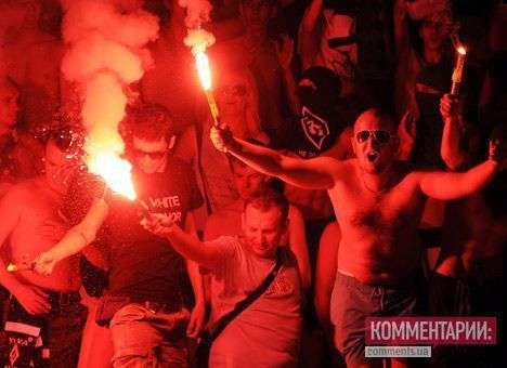 Ультрас «Бешикташа» устроили драку с украинской полицией