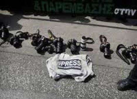 В Греции журналисты  оставили радио и телевидение без новостей