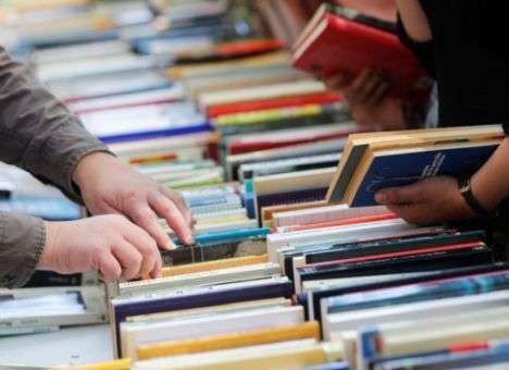 Из России запретили ввозить пропагандистские книги