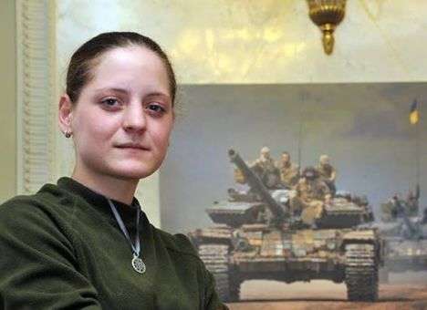 Ляшко в кулуарах Рады штурмовик «Айдара» облила томатным соком