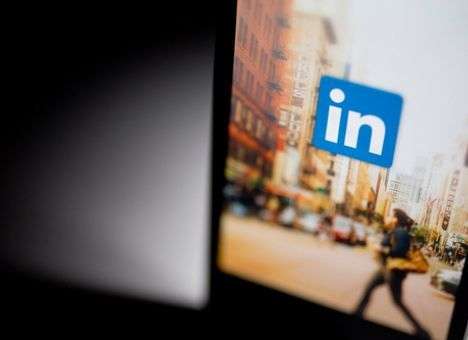 Покупка LinkedIn завершилась с некоторыми условиями