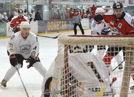 «Донбасс» снова уничтожил «Витязь»