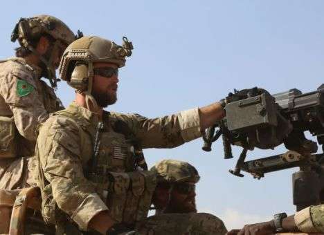 Пентагон отправляет в Сирию тренеров спецназа и роту по разминированию