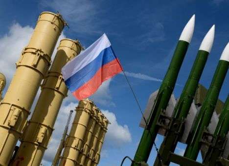 Главной угрозой 2017 года эксперты признали конфликт России  и НАТО