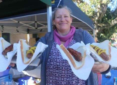 «Сосиска демократии» стала лучшим выражением года в Австралии