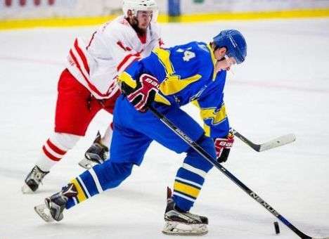 Сборная Украины проиграла на чемпионате мира по хоккею