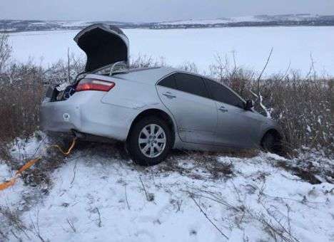 Автомобиль с Надеждой Савченко слетел с дороги в Одесской области