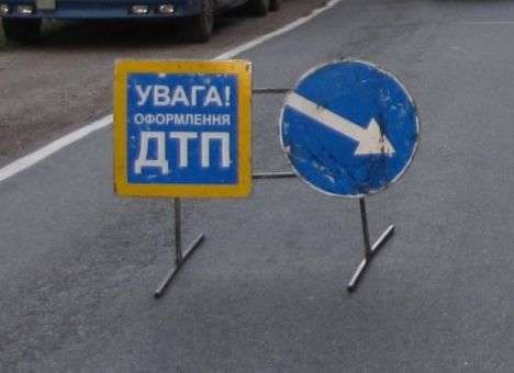 На Львовщине в дорожной аварии погиб полицейский