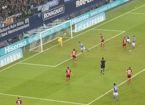 Коноплянка принес ничью «Шальке»