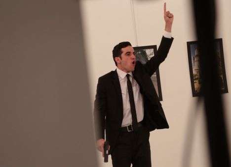 Посол РФ в Турции скончался от полученных ранений