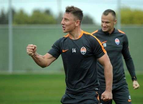 «Шахтер» планирует расстаться с двумя игроками