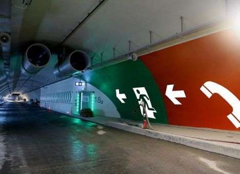 В Турции открыли автомобильный  тоннель под Босфором