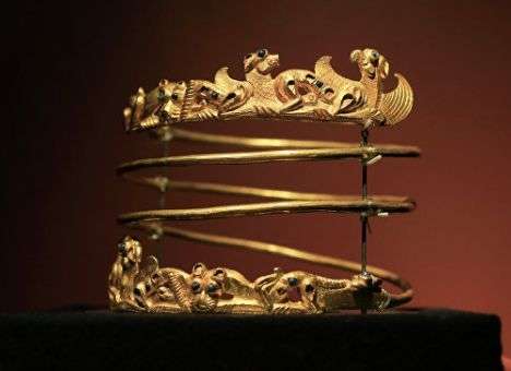 Крымские музеи требуют вернуть им скифское золото