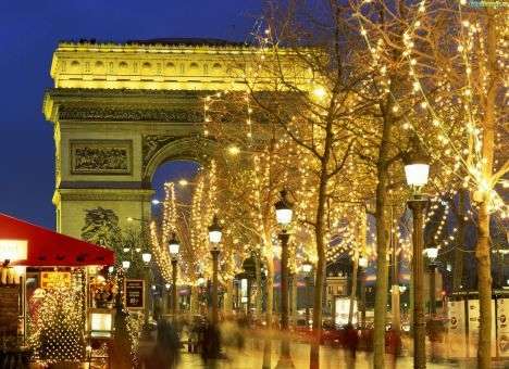 МИД не рекомендует украинцам на новогодние праздники ехать в страны ЕС