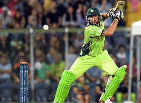 Индийского фаната арестовали за ношение футболки игрока Пакистана