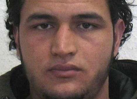 В сети появилось видео с исполнителем теракта в Берлине