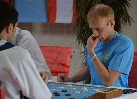 Аникеев и Мотричко стали ЧУ по шашкам