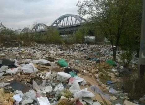 Проблему мусора в Украине предлагают решать с помощью Уголовного кодекса