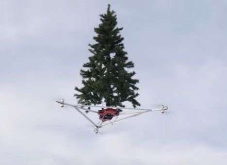Создана летающая ёлка-дрон (ВИДЕО)