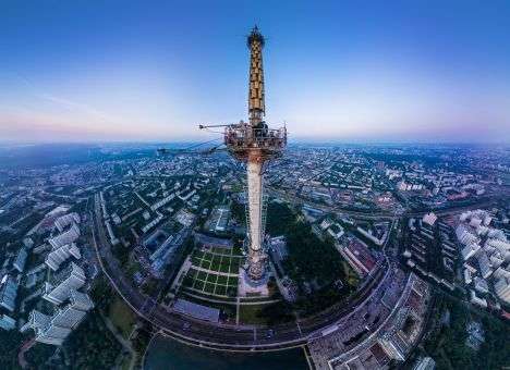 В Останкинской телебашне в Москве произошло задымление