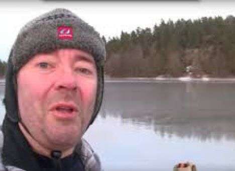 Норвежский экстремал показал, как нужно готовиться к встрече Рождества ( Видео )