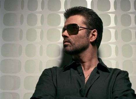 Умер британский певец Джордж Майкл