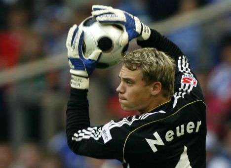Голкипер «Баварии» признан лучшим вратарем года