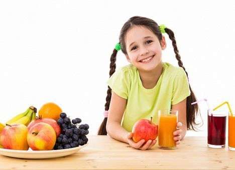 Специалисты назвали топ-10 продуктов для здоровья и роста детей