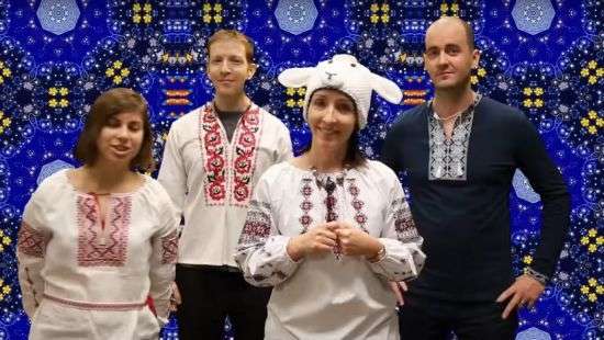 Сотрудники посольства США поздравили украинцев с Новым годом (видео)