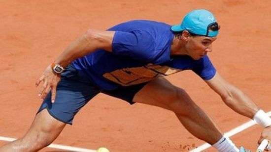 Испанец выиграл теннисный турнир в Абу-Даби