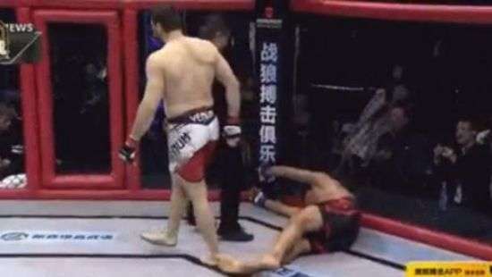 Российский боец нокаутировал соперника за три секунды (ВИДЕО)