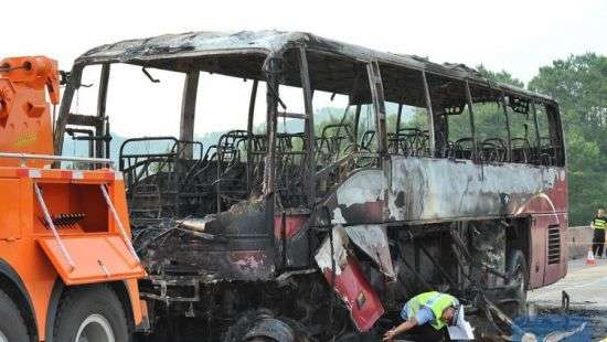 В Китае за гибель людей в автобусе ответит 21 чиновник