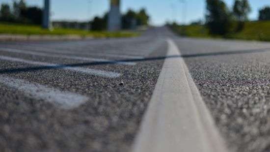 В Украине в асфальт в этом году «закопают» 30 млрд гривен