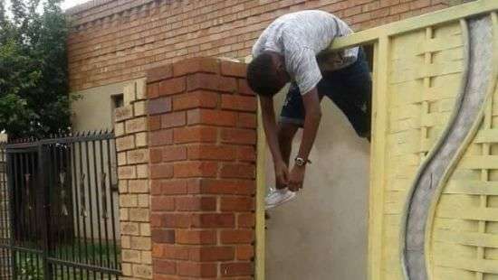 Пользователи соцсетей начали «умирать» ради флешмоба (фото)